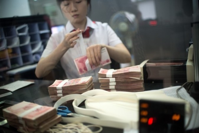 中国政府は現行のイギリスをならって金融監督体制を改革する(JOHANNES EISELE/AFP/Getty Images)