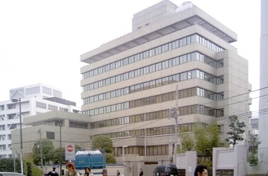 東京都千代田区の朝鮮総聯本部ビル（wikimedia）