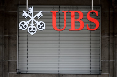 スイスUBS銀行は一時的に社員が中国で出国を阻止されたと報じられた(FABRICE COFFRINI/AFP/Getty Images)