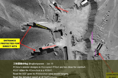 中国軍、インド国境から50キロに地下施設=衛星写真(ヴィナヤク・バット氏のSNSスクリーンショット)