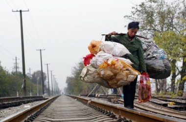 米中貿易戦の激化に伴い、中国当局はこのほど、各地方政府に対して「大規模な失業」を回避するよう命じた(Getty Images)