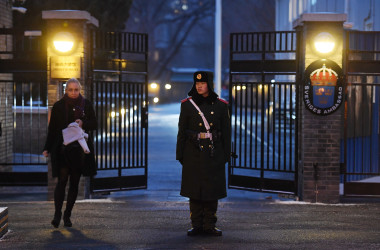 在北京スウェーデン大使館。イメージ写真(GREG BAKER/AFP via Getty Images)