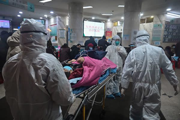 1月25日、武漢市のある病院内の様子（HECTOR RETAMAL/AFP via Getty Images）