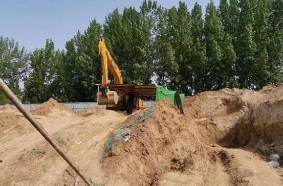 湖南省の工事現場に侵入した4人の子どもは、土砂に埋まり窒息死した（ネット写真）