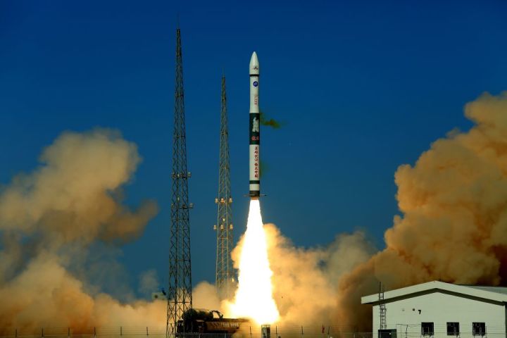 5月12日、甘粛省の衛星発射センターから打ち上げられた、衛生打ち上げロケット「快舟1A」（GettyImages）