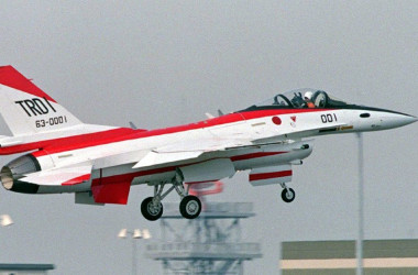 日本国産のステルス戦闘機 31年めどに生産開始目指す 防衛省
