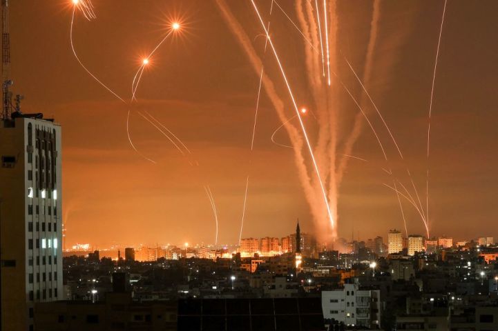 ハマス使用のシリア製ロケット弾 中国企業開発がモデル