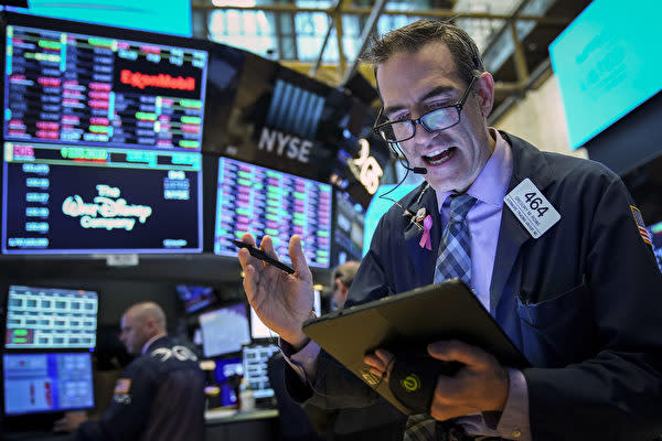 米ニューヨーク証券取引所（Drew Angerer/Getty Images）