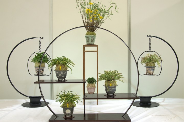 蘭展の会場入り口に設置された和蘭(清雲/大紀元)