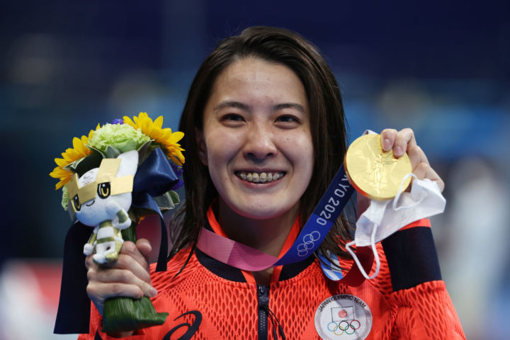 競泳女子400M個人メドレーで金メダルを獲得した大橋悠依 (Photo by Al Bello/Getty Images)