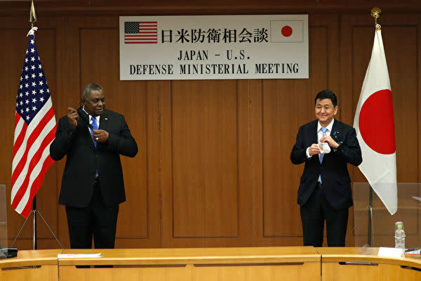 2021年3月16日、岸信夫防衛相は来日した米国のオースティン国防長官と会談した（ISSEI KATO/POOL/AFP via Getty Images）