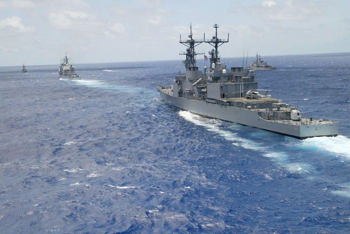 動画 米軍 ハワイ沖で演習 クライマックス 実弾射撃で標的船沈める 大紀元 エポックタイムズ