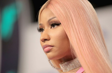 2017年8月27日、米カリフォルニア州イングルウッドのザ・フォーラムで開催された「2017 MTV Video Music Awards」に出席したニッキー・ミナージュ氏(Christopher Polk/Getty Images)