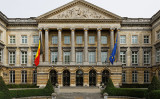 ベルギー連邦議会（Oakenchips /Wikimedia commons）