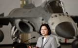 2020年9月22日、澎湖島の空軍基地を訪問した台湾の蔡英文総統 （Sam Yeh/AFP via Getty Images）