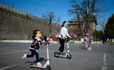 最新の統計によると、中国の出生率は過去43年間で最も低い水準となっている （Photo by WANG ZHAO/AFP via Getty Images）