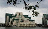 英国のロンドン中心部にあるMI6本部ビル（Daniel Berehulak/Getty Images）