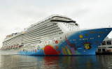 米ニューオーリンズに帰港したクルーズ船「ノルウェージャン・ブレークアウェー」。2013年5月8日撮影　 （Photo by Dimitrios Kambouris/Getty Images for Norwegian Cruise Line）