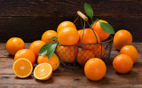 みずみずしい橙（橙子）は、果肉だけでなく皮も食べる価値があります。（Shutterstock）