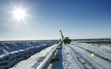 カザフスタンの石油パイプライン（写真：Oleg Nikishin/Getty Images）