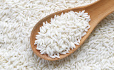 もち米は、体力を補うには非常に効果的ですが、消化しにくい面もあるので、あまり多く食べないほうがいいでしょう。（Shutterstock）