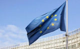 EUの公式シンボルの欧州旗（FRANCOIS WALSCHAERTS/AFP via Getty Images）